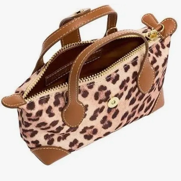 Stoney Clover Lane Pouchette  Leopard Crossbody Bag  NEW - Picture 2 of 9